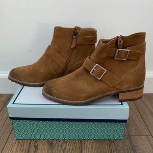 NIB Susina Odette Suede Ankle Boots - 7.5